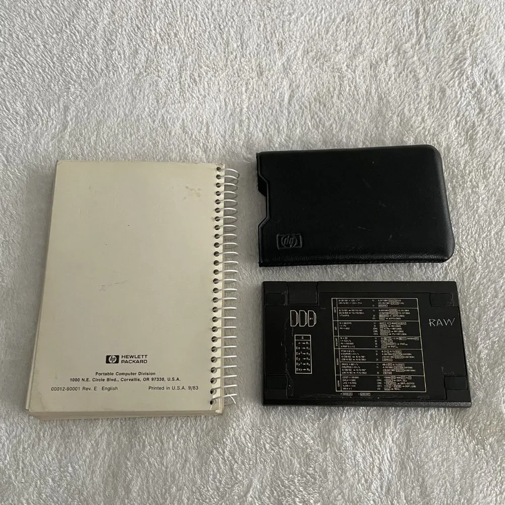 Vintage HP-12C Gold Financial Calculator w/ 1983 Manual & Leather Slipca…